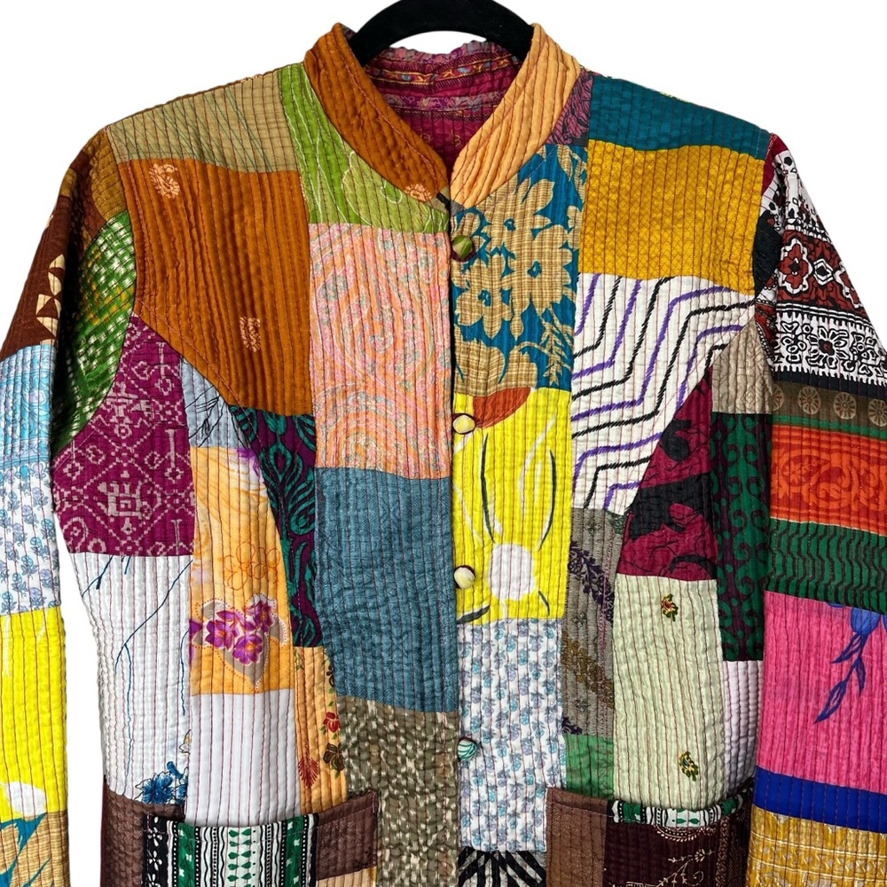 Like New Boho Indian Kantha Quilted Patchwork Silky Reversible Jacket - Picture 8 of 11